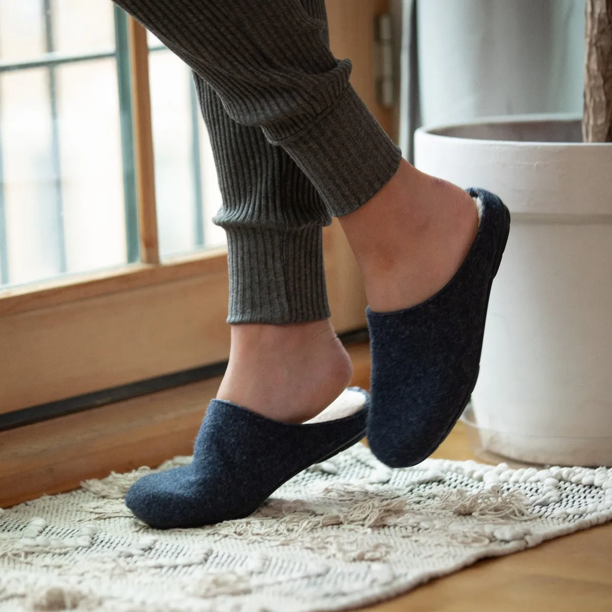 The Malta Recycled Slippers - Navy